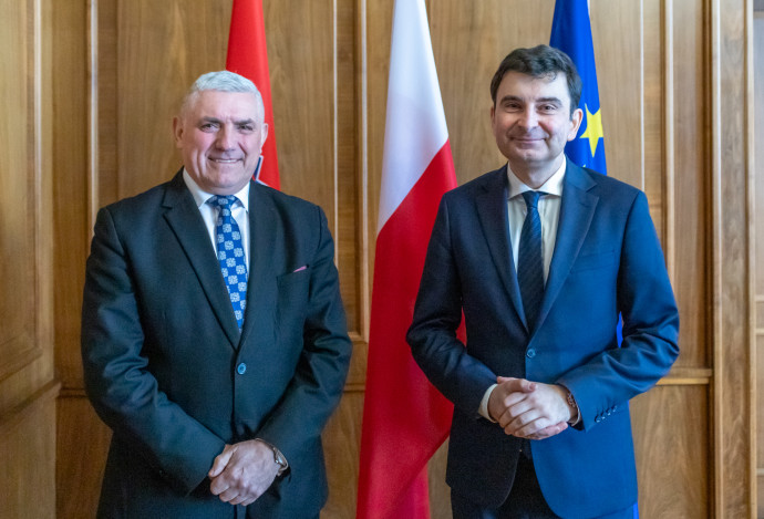Spotkanie woejwody Marka Wójcika z konsulem Pawłem Włodarczykiem