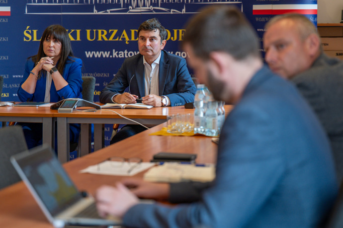 Wideokonferencja z udziałem Wojewody.